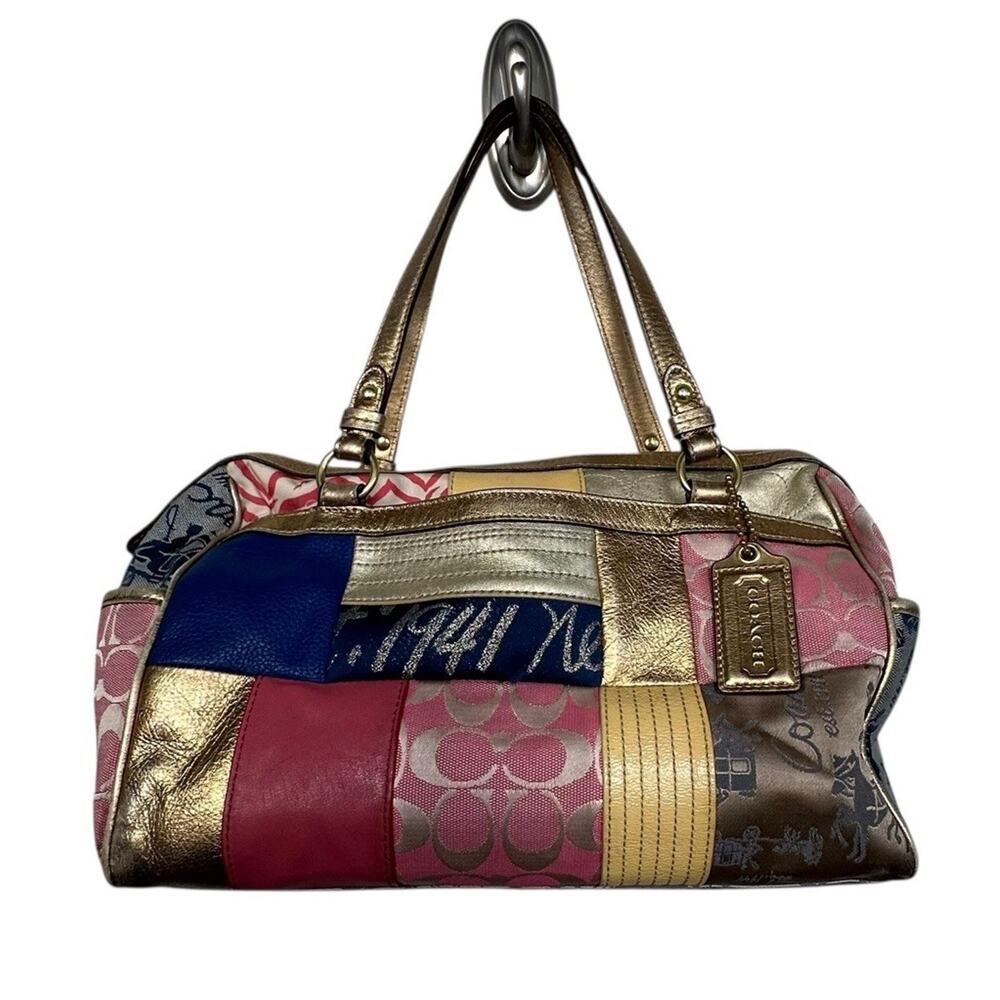 Coach Signature Logo Patchwork Leather Pink Cream Y2K Purse Gold Handles F17164